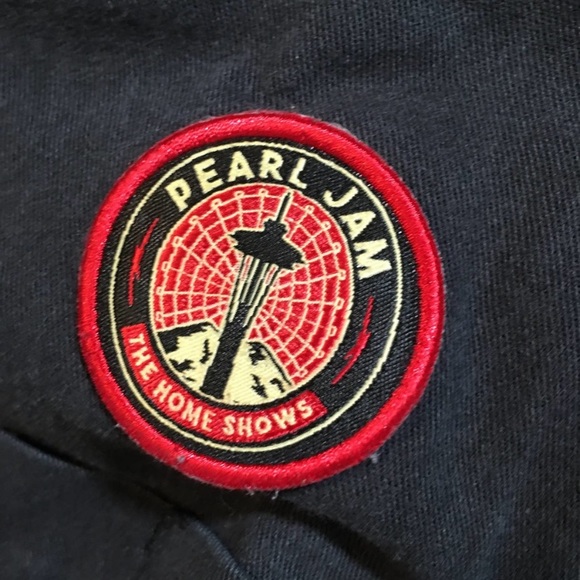 Pearl Jam "The Home Shows" Tour Patch Front Button Up Vintage Shirt L/XL - Picture 3 of 6